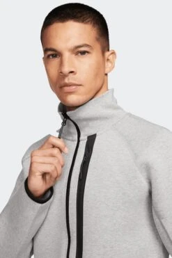 NSW TECH FLEECE OG JACKET(Nike Mens Nsw Tech Fleece Og Jacket_dk Grey Heather Black) -Sporty Fashion Untitled 3 0004 AURORA FD0738 063 PHSYM001 2000