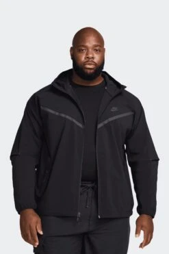 TECH WOVEN JACKET(Nike Mens Tech Woven Jacket Hm7151_black Black Black)