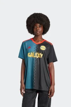 W LA GALAXY JERSEY(Adidas Womens La Galaxy Jersey_black Viridian) -Sporty Fashion aaaadidas 0006 IM5466 4 APPAREL OnModel StandardView transparent