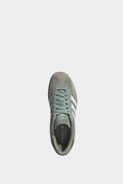 GAZELLE(Adidas Mens Gazelle_silpeb Silgrn Ftwwht) -Sporty Fashion aaadidas 0071 JI3526 3 FOOTWEAR Photography TopPortraitView transparent