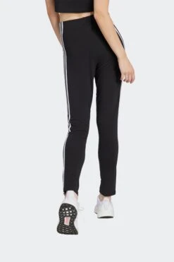 W 3 STRIPE LEGGING(Adidas Womens Fi 3s Legging_black) -Sporty Fashion adidas pants 0016 IP1570 4 APPAREL OnModel BackView transparent