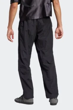 Sporty Fashion -Sporty Fashion adidas 0014 JC6225 3 APPAREL OnModel BackView transparent