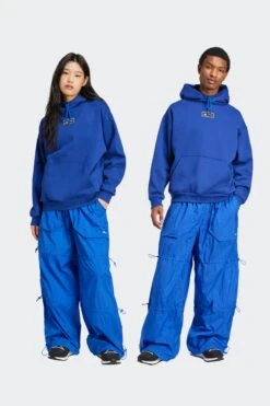 W MOON BOOT PARACHUTE PANTS(Adidas Womens Moon Boot Parachute Pants_blue) -Sporty Fashion adidasxmoonboot 0001 IY8047 10 APPAREL OnModel StandardUnisexPairShot transparent