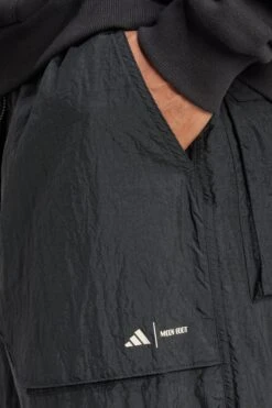 W MOON BOOT PARACHUTE PANTS(Adidas Womens Moon Boot Parachute Pants_black) -Sporty Fashion adidasxmoonboot 0012 IY8046 7 APPAREL OnModel DetailView1 transparent