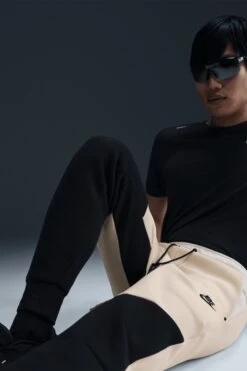 NSW TECH FLEECE JOGGERS(Nike Mens Tech Hv0959_muslin Black Sail Black) -Sporty Fashion anike 0052 AURORA HV0959 114 PHSYMG03 2000