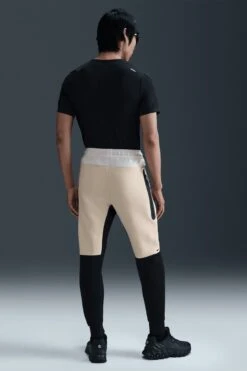 NSW TECH FLEECE JOGGERS(Nike Mens Tech Hv0959_muslin Black Sail Black) -Sporty Fashion anike 0056 AURORA HV0959 114 PHSBMG01 2000