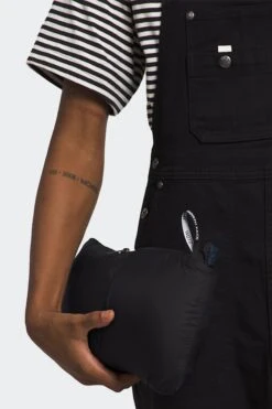 The North Face W NUPTSE SHORT(Northface Womens Retro Nuptse Short_summit Navy) -Sporty Fashion coats 0004 Screenshot2024 10 07at11.38.01AM