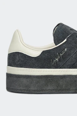 Y-3 GAZELLE(Adidas Mens Y3 Gazelle_black Black Alumina) 17 Y-3 GAZELLE(Adidas Mens Y3 Gazelle_black Black Alumina) -Sporty Fashion gazelle 0002 JH8925 9 FOOTWEAR Photography DetailView2 transparent