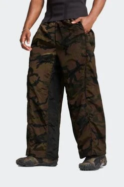 MOSTROVERSE CELLERATOR RIPSTOP PANTS(Puma Mens Mostroverse Cellerator Aop Ripstop Pants_black)