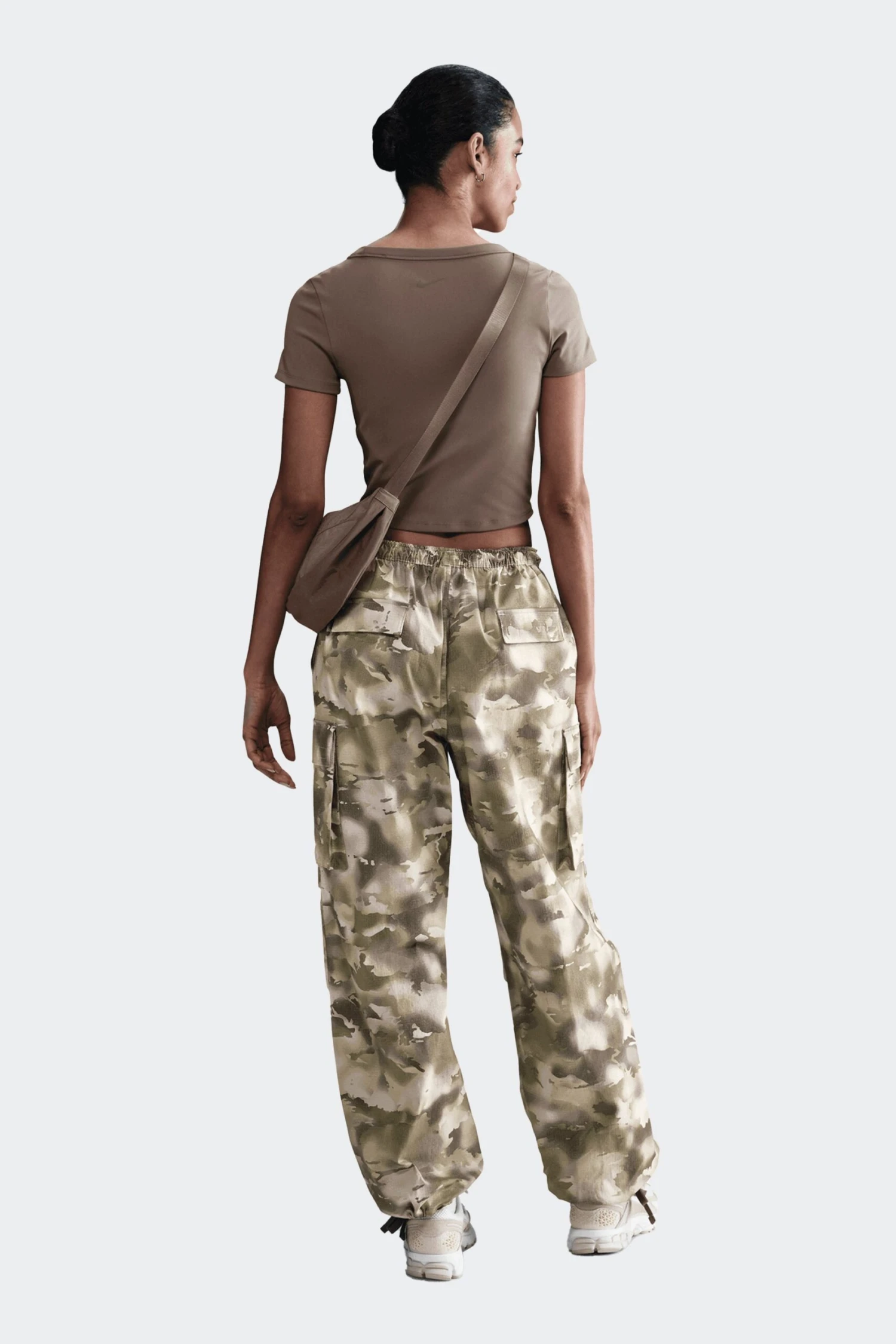 W NSW CAMO CARGO PANTS(Nike Womens Nsw Hm9015_lt Orewood Brn Sail) 4 W NSW CAMO CARGO PANTS(Nike Womens Nsw Hm9015_lt Orewood Brn Sail) - Image 2