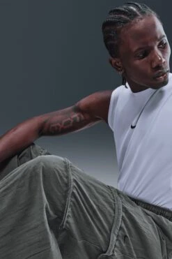 TECH WOVEN PANTS(Nike Mens Tech Hj2948_sequoia Black) -Sporty Fashion nike 0031 AURORA HJ2948 355 PHSYMG03 2000