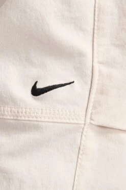 TECH WOVEN PANTS(Nike Mens Tech Hm8241_lt Orewood Brn Black) -Sporty Fashion nikepant 0012 AURORA HM8241 104 PHSYM005 2000