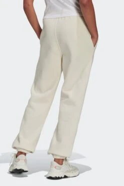 W ADICOLOR JOGGERS(Adidas Womens Adicolor Essentials Fleece Joggers_wonder White) -Sporty Fashion sesinko H14175 2