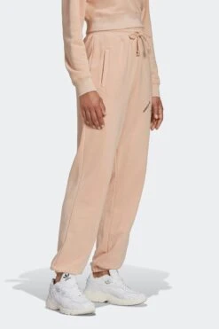 W TRACK PANTS(Adidas Womens Track Pants_halo Blush) -Sporty Fashion sesinko HM4871 3